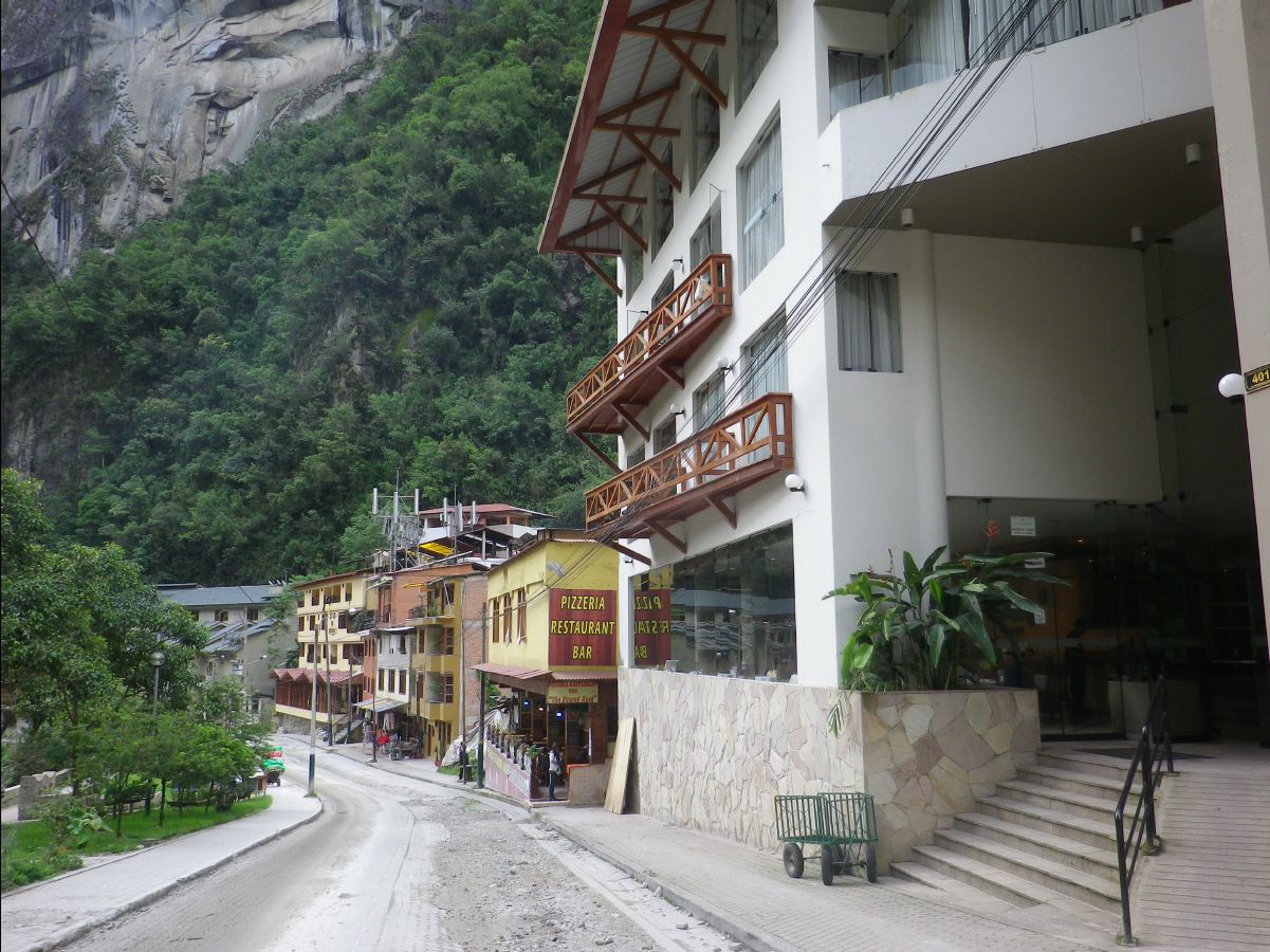 Hatuchay Tower Hotel02